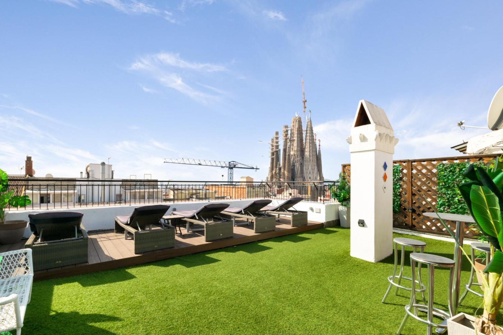 Suite Home Sagrada Familia Barcelona Exterior photo