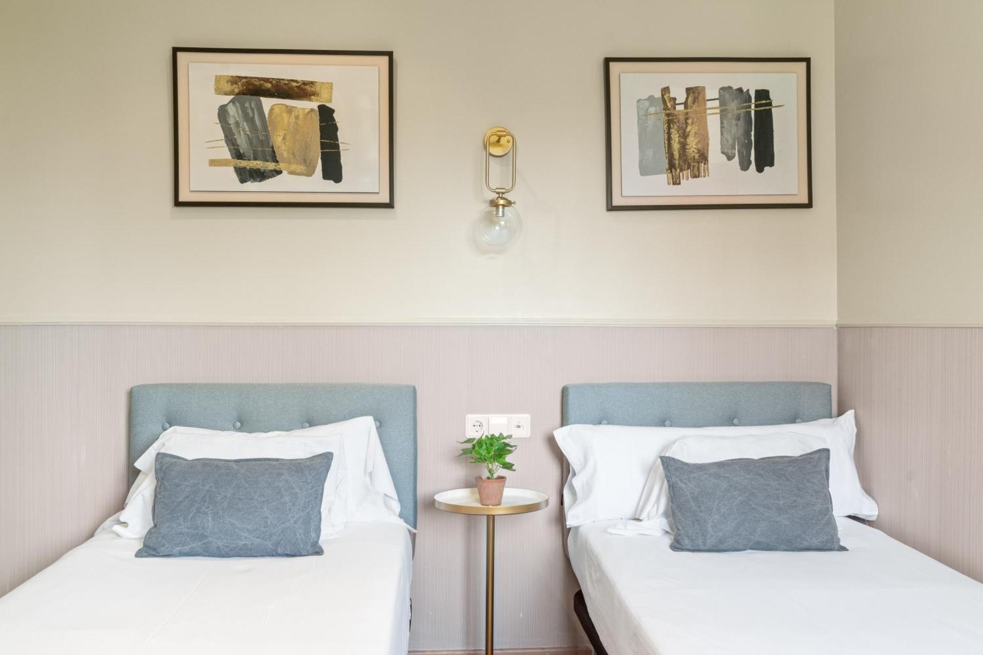 Suite Home Sagrada Familia Barcelona Exterior photo