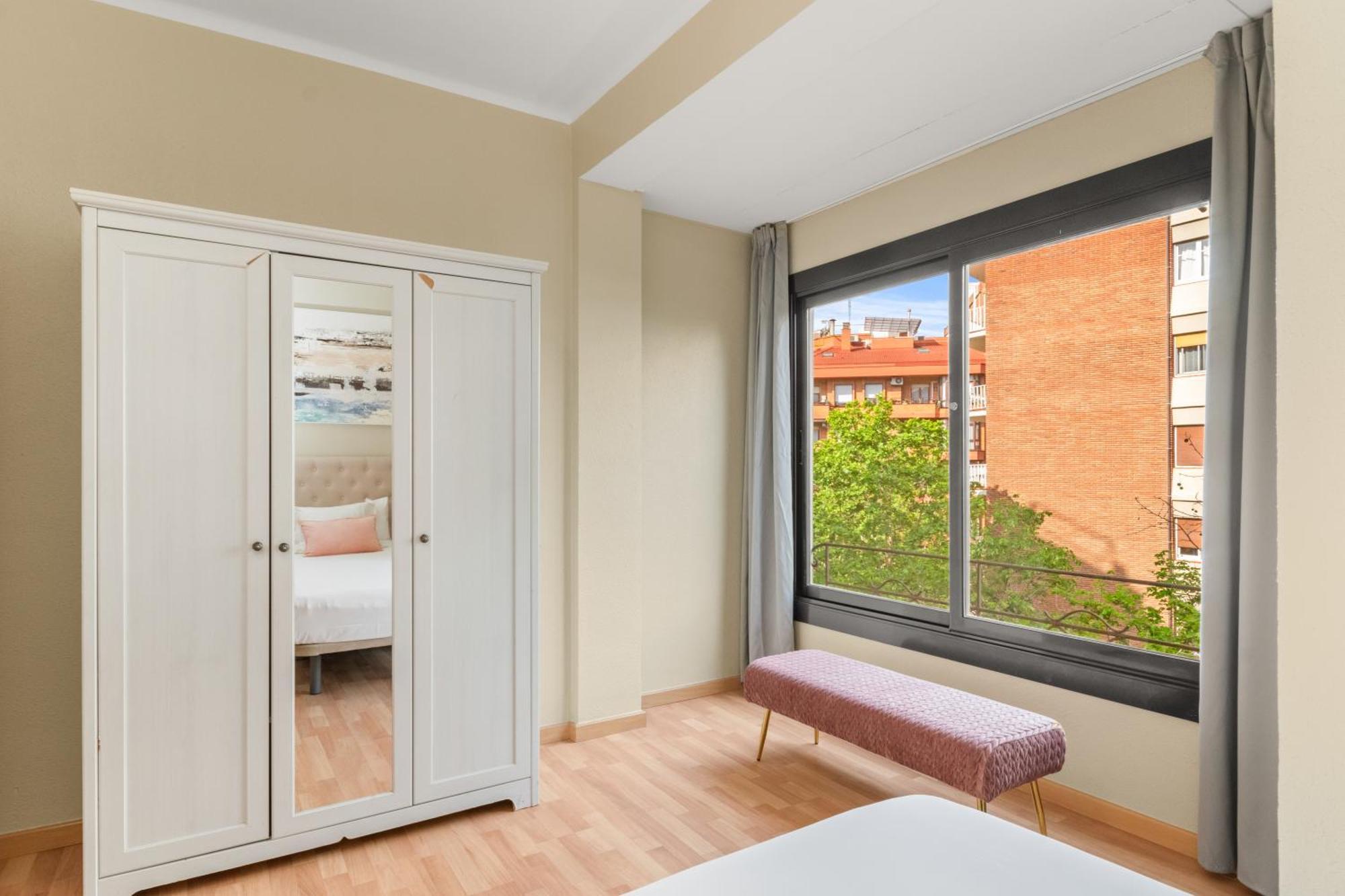 Suite Home Sagrada Familia Barcelona Exterior photo