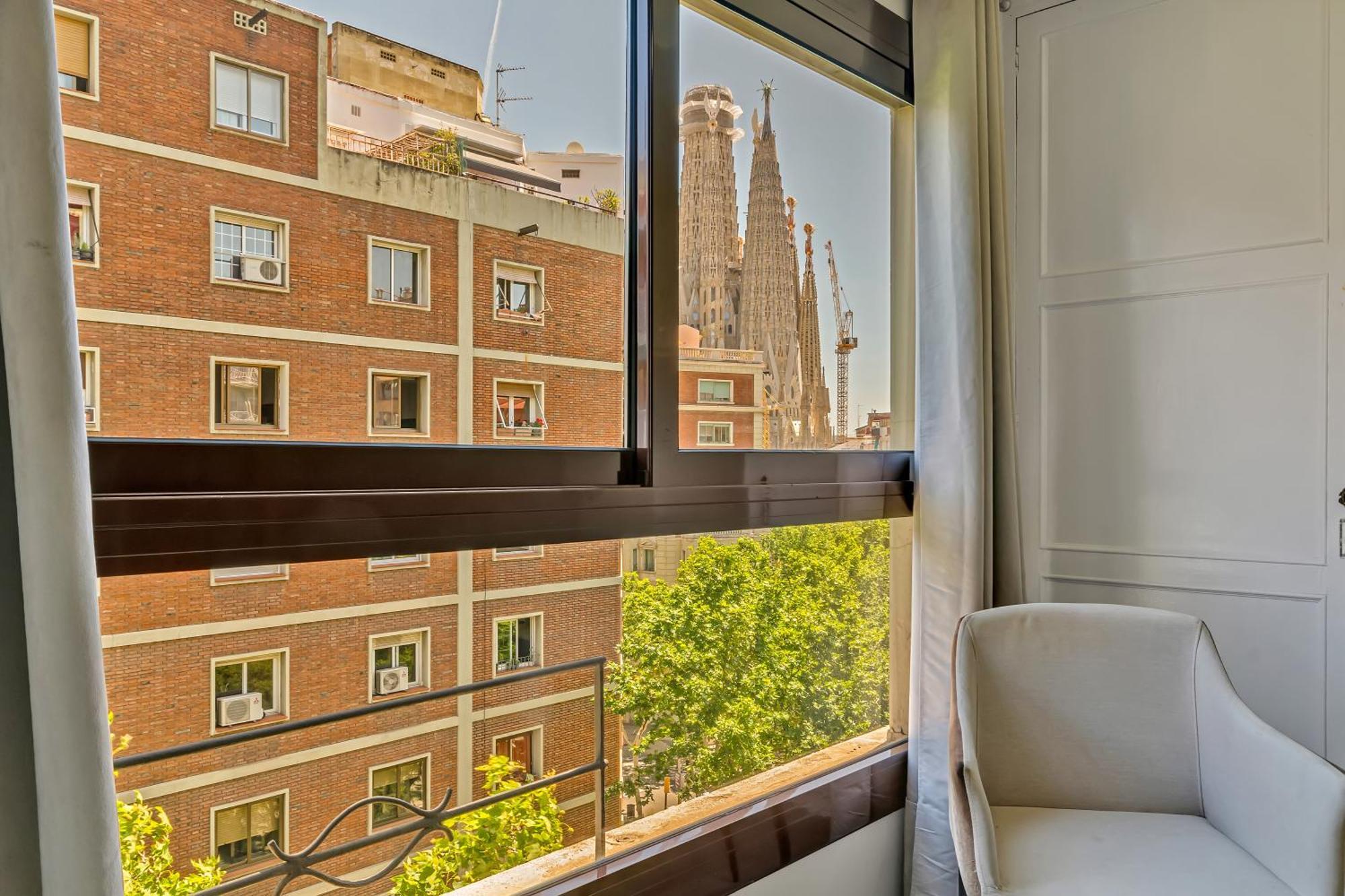 Suite Home Sagrada Familia Barcelona Exterior photo